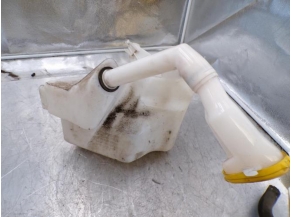 106125617-ceda73c9-8ecc-45a9-8c4b-16a4501c3217-Piece-106125617-Vase-de-lave-glace-289100004R-RENAULT-LAGUNA-3-PHASE-2-20-DCI-16V-TURBO-8ce919c2052e2d13382b08852e8ddf23c780598acbc253ffed21d9b0082e6fb6_m.JPG 2