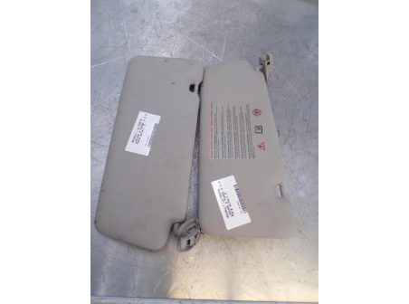 107572317-9f3cb7c8-6f65-4243-a3cb-eac4717396e1-Piece-Pare-soleil-RENAULT-LAGUNA-3-PHASE-2-20-DCI-16V-TURBO-ef61793350d9b65fc026deab26d9f6c752b0650a0b96aae9085c293a452485dc_m.JPG