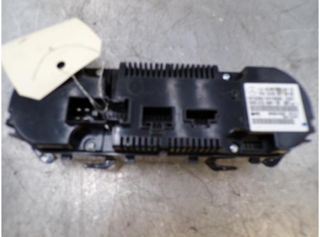 107590105-f4360e1f-de19-4be9-874b-92ae33c0be51-Piece-107590105-Commande-chauffage-MERCEDES-CLASSE-A-176-PHASE-2-200-16i-16V-TURBO-a416b1f9502cbbc06a90f196574322d140062afd8d9b764c551ccf2fde63cf76_m.JPG