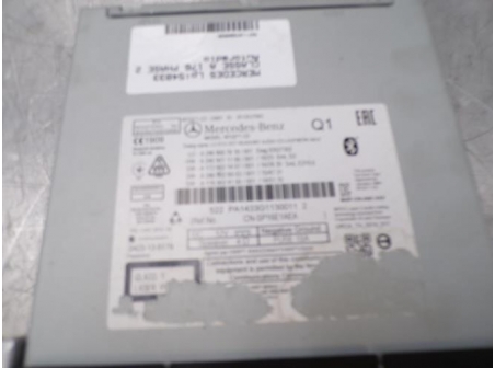 107589835-20abe67f-6fa6-4700-b0c0-4c58ee867652-Piece-107589835-Autoradio-MERCEDES-CLASSE-A-176-PHASE-2-200-16i-16V-TURBO-c427f6b1fd1bc8eef5304a5211ee0b6583396008fdff6e89704bc24c662fa823_m.JPG