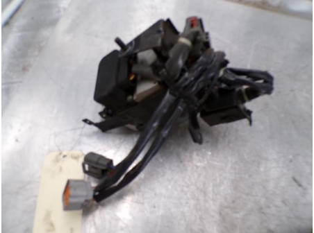 107593342-1cea3bfa-2156-4bbd-87e1-65ce581597ec-Piece-107593342-Bloc-ABS-MAZDA-MX5-2-Essence-8dedf0653cd9eb32051c461d7d38c88b4eba2cbb2f618155e1bb1243f5198086_m.JPG