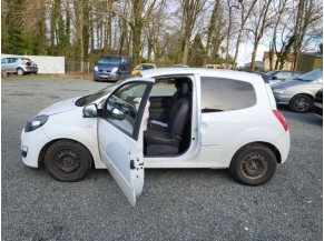 Vehicule-RENAULT-TWINGO%202%20PHASE%202-2013-b1d4a4fa54748e7bedcf799f23e2baebf394f6a11ec0b8f5197658cbc9c3ca88_m.jpg 2