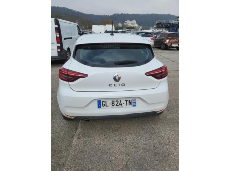 Vehicule-RENAULT-CLIO%205-2023-09e2d26507506d2d3c2fc8bd45a82329db241f74aad4cc19efdda6672be43a56_m.jpg