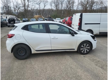Vehicule-RENAULT-CLIO%205-2023-0ede2d31bcddea23d1e51a089dfcc0874c70cb1d2e4dd86bc7abb1eddea54f91_m.jpg