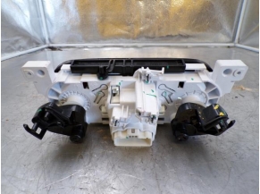 107685690-213d2adf-c509-4754-9722-07ca1abd1069-Piece-Commande-chauffage-DACIA-9d903fe652f99025c54c6efba0b973105cdb54811aaba87f8ab065f8fcd3e3f9_m.JPG 2