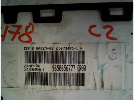 Piece-Afficheur-CITROEN-C2-PHASE-1-Diesel-dfcaf02ecc6026a905c6193a20907c24dae436d9d9c1846cf700041bffc41756.jpg Piece-Afficheur-CITROEN-C2-PHASE-1-Diesel-dfcaf02ecc6026a905c6193a20907c24dae436d9d9c1846cf700041bffc41756.jpg