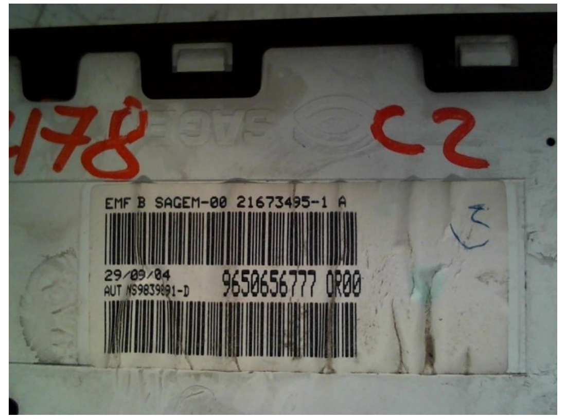 Piece-Afficheur-CITROEN-C2-PHASE-1-Diesel-dfcaf02ecc6026a905c6193a20907c24dae436d9d9c1846cf700041bffc41756.jpg Piece-Afficheur-CITROEN-C2-PHASE-1-Diesel-dfcaf02ecc6026a905c6193a20907c24dae436d9d9c1846cf700041bffc41756.jpg
