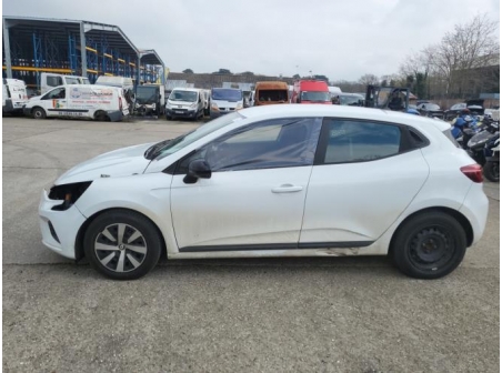Vehicule-RENAULT-CLIO%205-2023-696be7a1413c0192574250d4792e32523b7f028f7177d677ea967e775a6c012d_m.jpg