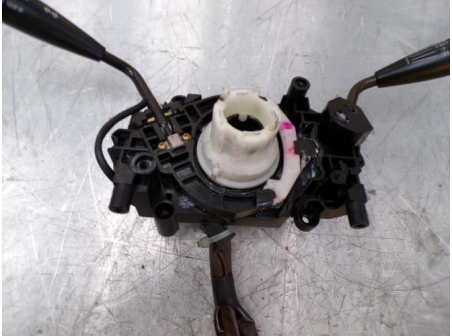 107705411-81bddb36-171c-4890-8134-a6f2cdc0edae-Piece-Com-MAZDA-bd8b2a938027e7e48dd3042417888236b30c258c35428406e704e6e2bc91e234_m.JPG