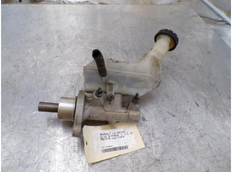 107682532-3d81d0f3-4dfc-424e-a8ac-4253ebd35ddb-Piece-107682532-Maitre-cylindre-7701208838-RENAULT-CLIO-3-PHASE-1-15-DCI-8V-TURBO-78e3b866f1abcbc35a23f6ef3dae090f6a3ff743266ac5468c320630dcdf5237_m.JPG