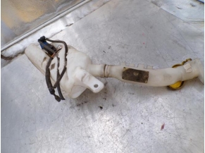 107682787-d1d5ae22-f851-4d16-b0a3-5a4219d7549d-Piece-107682787-Vase-de-lave-glace-RENAULT-CLIO-3-PHASE-1-15-DCI-8V-TURBO-6e4c4d7d05698ab632034e0bca822212e38a13c92fb12f3ae7200001ad0166c6_m.JPG