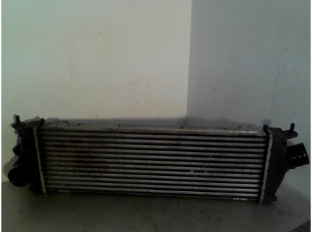 Piece-Echangeur-air-(Intercooler)-RENAULT-TRAFIC-II-COMBI-PHASE-2-Diesel-2b507261094e9b886e9d6b95dbda0a8166358dc63d1311af2005afff864fa5a1.jpg