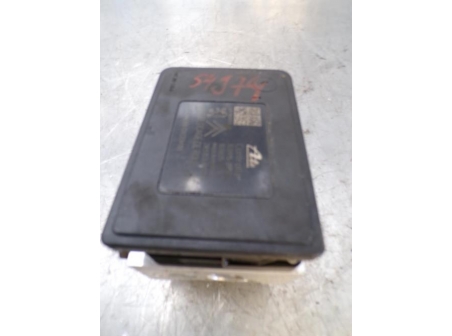 107753794-ce2a26a9-07e6-4f6c-bd47-9f90991e721c-Piece-Bloc-ABS-PEUGEOT-84c19c5a633a457aa1bec75ba5e2e5399adfa0e96ac6af2ad1f463eb421a6ab7_m.JPG