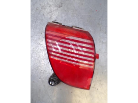 107755837-7f01c7f4-1c0d-4192-a28c-223010108e9c-Piece-Anti-brouillard-arriere-droit-PEUGEOT-2008-1-PHASE-1-16-BLUE-HDI-8V-TURBO-8831a5b11368ffedf76edb4ae8ed202b5a6d9aa829228828c639b183b9cc3da8_m.JPG