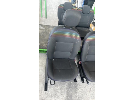107679612-9eeac0ec-f6ba-4dad-8e06-5d45160e0380-Piece-Interieur-complet-876709231R-RENAULT-TWINGO-2-PHASE-2-72a0defe5c2f1f7e35c02989a7a38fd1c58ff126138421fba8bc1d45bea79417_m.jpg