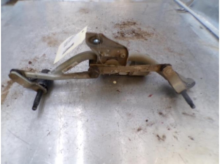 107679613-9e3f91a6-046a-4119-943b-9416c9cb72c1-Piece-107679613-Moteur-essuie-glace-avant-7701064031-RENAULT-TWINGO-2-PHASE-2-12i-16V-64adc8e28e8e2479c32a298c8d4c53e53f075db1620ca53c2c874366c268844e_m.JPG
