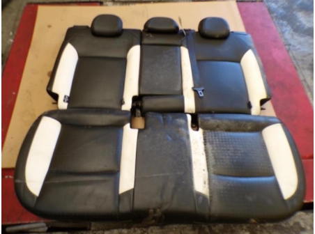 107618392-fce73a11-cf1b-4b8e-ad63-36e83857a877-Piece-107618392-Banquette-arriere-CITROEN-DS4-64a97d629ae6bb5b9c50111ab168bd6eceb2a31319cc4d38c54ab97e4527deaf_m.JPG