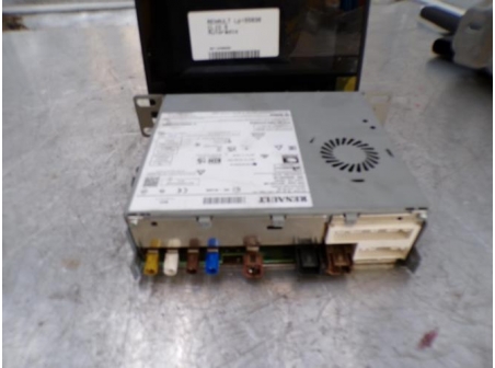 107685250-ee8a02d8-92f6-4350-a322-acc951be6858-Piece-107685250-Autoradio-RENAULT-CLIO-5-d97850f468a49bdcd29977010b523566fbcca5499b41314a09b3ebacaa70c9df_m.JPG