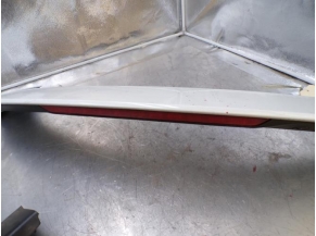 107806611-48511488-dc65-4727-bb1b-3a2d411c9826-Piece-Becquet-RENAULT-9cc8f6b89585dcb7856b46c9d0c10504a2d6420a24528c77fb1e49951a6e1f98_m.JPG 2