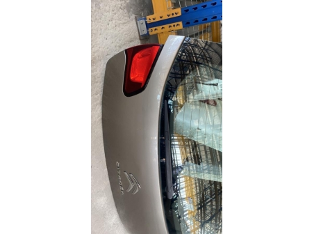 107717547-336b9e81-0f1e-47e7-9872-b977ec013071-Hayon-arriere-00008701CG-CITROEN-ceaeed59ef8746ea951f350771d0210b016bfc0bfab4612e139084849675fb53_m.jpg