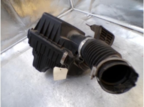 107829486-7c799cee-5248-44d3-bb69-785984f9e87c-Piece-Boite-a-air-RENAULT-c1bbb6d026a14a16d8acca70e2e02ed253882c42ad416964f209bfd820742247_m.JPG