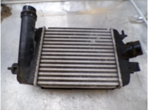 107829684-5284d4a8-7eb2-47c1-ac07-e9c5cf5c6e31-Piece-Echangeur-air-RENAULT-fbe68ca4697daeb180ce3135ce34ed3c01bc5e6f812459ae7bd7d9d869488a79_m.JPG 2