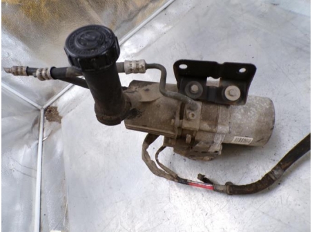 107943901-55b0f297-3248-4fa6-936d-e0277796011c-Piece-Pompe-de-direction-CITROEN-DS4-7bf5361e155aa89cb3c8e2d3a453c682c4c88de7905b468cfb90169dd0774593_m.JPG