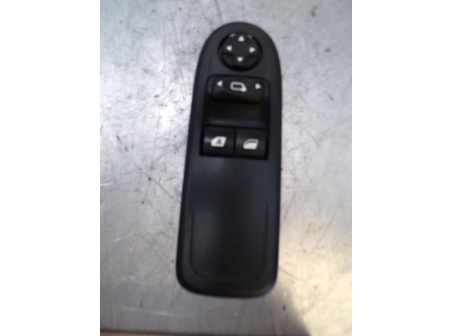 107986446-05f7cd99-7c78-461d-98d8-7c7a2db5e0ed-Piece-Interrupteur-de-leve-vitre-avant-gauche-CITROEN-339a2da5887b605bcf6b36eee415a475f45846e305af3df7506d68133e584ac1_m.JPG