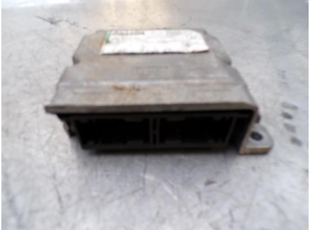 107718403-3ad0be41-f966-45cd-944c-9d40a73a353a-Piece-107718403-Boitier-air-bag-00006546T7-CITROEN-C3-2-c61e5be1bd09eb5704fe76c6b8cd53d2bf3b7c40c23899683215d4c1d327de85_m.JPG
