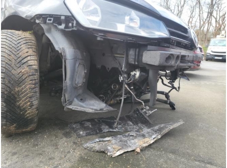 Vehicule-VOLKSWAGEN-GOLF%207%20PHASE%201-2016-c8b03a520a48e4f7d136657950d34ea4b7002aef224111f9d2353a1c456524ad_m.jpg