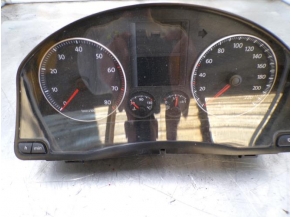 108001088-9524118e-876c-4272-b74b-24a43383e5a2-Piece-Compteur-VOLKSWAGEN-GOLF-5-d238b858fbae3bfdf76576df3dc319a2b2de343833b13ff1692086f0b38be44c_m.JPG