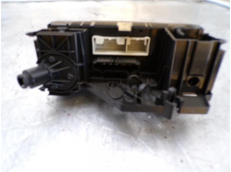 108001369-b63026e4-9c2f-4107-99af-6782a200abc5-Piece-Commande-chauffage-VOLKSWAGEN-c3f33dc2ec80c01e43ad6017dbef02cd5c3681ba54c16a06b454aa2ef68f5143_m.JPG