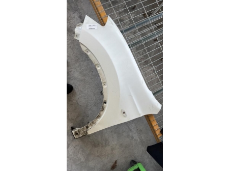 107920566-770436a4-7d95-4a63-804a-8c4dd150abdd-Piece-Aile-avant-gauche-F3101-BR0MA-NISSAN-QASHQAI-1-PHASE-2-6ecc2334112823d00fd1e5f425d326328e83da0f9149e26587da1c47b077e047_m.jpg
