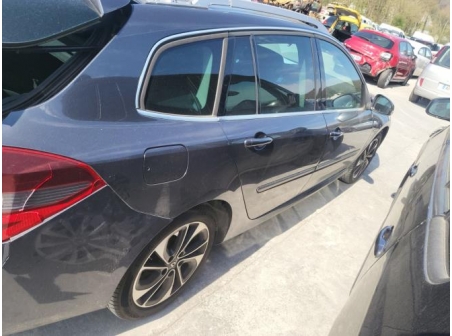 Vehicule-RENAULT-LAGUNA%203%20PHASE%203%20BREAK-2014-7269a2e67671bf004a0d63a650e2c3b31f3c5732ca9837b6e339bc2568dc029f_m.jpg