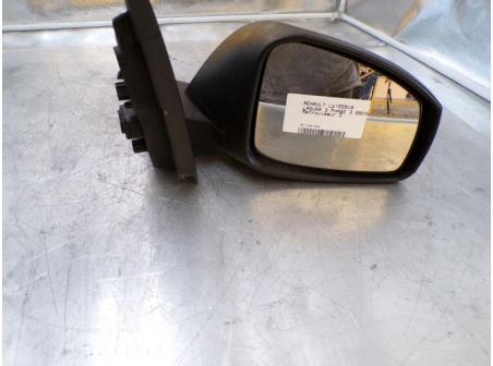 107814532-2366599d-a359-4ef1-aac5-d8963e04e5da-Piece-107814532-Retroviseur-droit-963010153R-RENAULT-LAGUNA-3-PHASE-3-BREAK-20-DCI-16V-TURBO-9926df933299352b2a7adea03707d9aceb2bc0599560eb34bb7f062601f23875_m.JPG