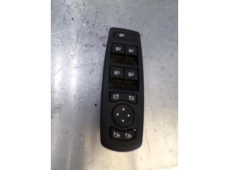 108061874-01dc8507-e8dd-4e80-b049-eff2e1f9d5b8-Piece-Interrupteur-de-leve-vitre-avant-gauche-RENAULT-e352d369375e971edfc3c36ca9bbe81093389c7707258793b6b942b2011ccb88_m.JPG