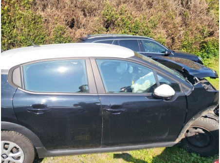 Vehicule-CITROEN-C3%203%20PHASE%201-2019-756db4517739ae1fa9c3f1e15054abcc89e6ef6a677a3b695abab9487508d71c_o.jpg