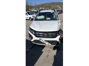 Vehicule-DACIA-SANDERO-3-2021-2ee8c10b9acd1ed935ab738aa6e8861e1a8befda71cbe677733ee07eb0071ecf.jpg 2