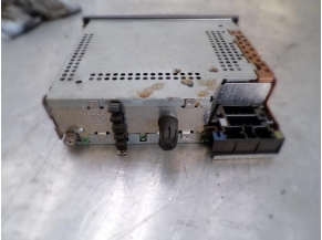 108157216-348ca117-cd26-4738-a33f-069234723987-Piece-Autoradio-RENAULT-215df038f9e95ff5f2a1cc663800c3b359ac3ed2ac07672b2ea530b40a0921fb_m.JPG 2