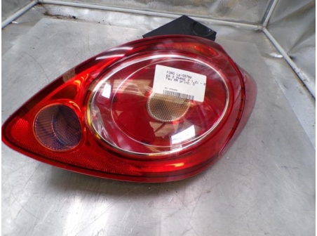 107942954-0cc8eef3-fa18-4ad5-96ea-e9923f3e5dfe-Piece-107942954-Feu-arriere-principal-droit-1579394-FORD-KA-2-PHASE-2-12i-8V-58146830fb283dc01faac7389987c921ef2b2756bdf50f185204a97dcd788105_m.JPG