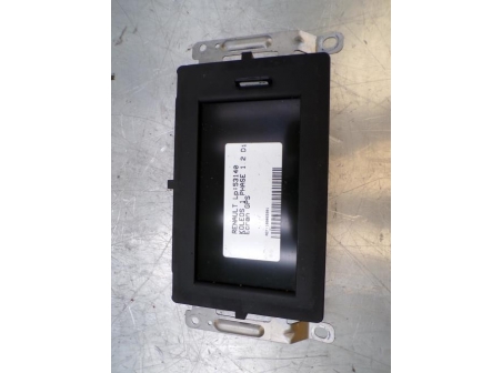 108065901-1564705f-668a-4878-86be-db04fe2d1d47-Piece-108065901-Ecran-GPS-RENAULT-KOLEOS-1-PHASE-1-20-DCI-16V-TURBO-4X4-f343e617eaeaf22fa5be769f2b08138a904063b0430f69da3448f437988b7c5b_m.JPG