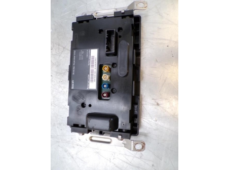 108065901-2b591754-4ccf-4c5c-8b79-11efbb6f2046-Piece-108065901-Ecran-GPS-RENAULT-KOLEOS-1-PHASE-1-20-DCI-16V-TURBO-4X4-82572e28e5e7ea9d2a36afa57b8135ffd8d1f83003624c905ef5168bdf1685fe_m.JPG