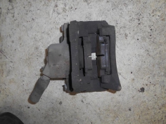 Piece-Etrier-avant-gauche-(freinage)-RENAULT-CLIO-II-PHASE-3-Diesel-7da6bfe7bf8f8640fa591249c2ff258729b26c53fb66762413e8aa74fde20c81.JPG 2