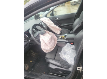 Vehicule-PEUGEOT-508%201%20SW%20PHASE%201%20BREAK-2011-a1a4413590e2e404d85186a3aed4f1be5f458c463a1ca056df6d4673348419b1_m.jpg