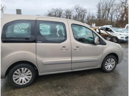 Vehicule-CITROEN-BERLINGO%202%20PHASE%201-2010-acfe3fea3c1910953a0f5ba7033bf65758cf94988714a15e1dc6c4a80ab764a5_m.jpg