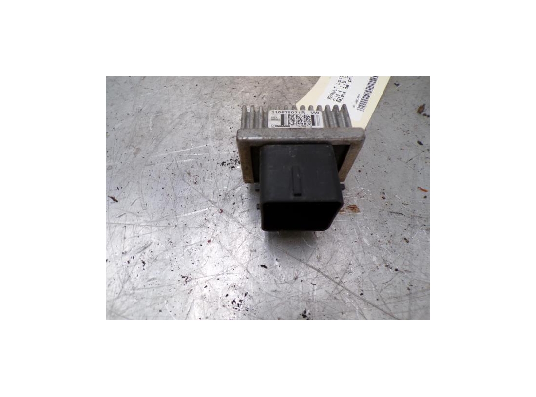 108012217-ae144de7-ec9d-48c8-81ac-a3c075c0eace-Piece-108012217-Relais-de-prechauffage-110678071R-RENAULT-CLIO-4-PHASE-2-15-DCI-8V-TURBO-4feb7e96e31d41b909625f10f8882e29e0f5201abd169aa027b399e9dda61e7e_m.JPG 108012217-ae144de7-ec9d-48c8-81ac-a3c075c0eace-Piece-108012217-Relais-de-prechauffage-110678071R-RENAULT-CLIO-4-PHASE-2-15-DCI-8V-TURBO-4feb7e96e31d41b909625f10f8882e29e0f5201abd169aa027b399e9dda61e7e_m.JPG