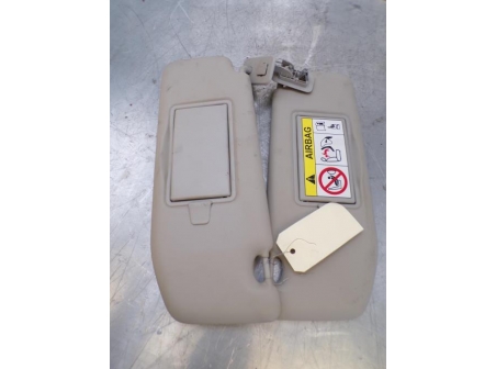 108060906-24464590-2f17-4ddf-a9b6-04a22158c2fc-Piece-108060906-Pare-soleil-98100807BJ-CITROEN-C3-3-PHASE-2-15-BLUE-HDI-16V-TURBO-660e9f51898191b8506cab27ec5da18ebbe141a47573263618154a53928d3584_m.JPG