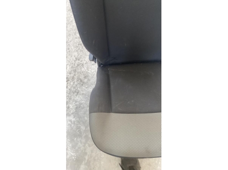 108154243-591a6749-7f8c-43e2-9617-b2d316301821-Piece-Siege-avant-droit-RENAULT-KANGOO-2-PHASE-2-adf1130d5276e4abf8af885741d1c9f59c8ca87eb264f9330cc0d106c4985af3_m.jpg
