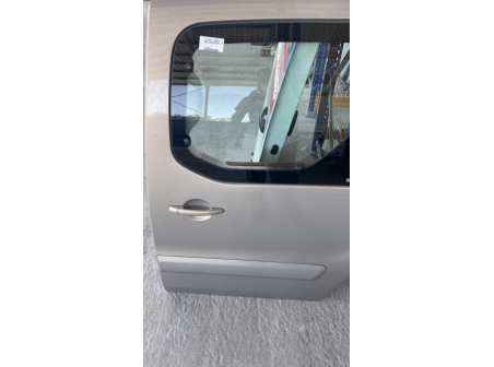 108308046-2d8d72a4-9c89-45ce-ae91-e72d91d01a69-Piece-Porte-laterale-gauche-9831169780-CITROEN-BERLINGO-2-PHASE-1-7d7bc10823a1c2d2c739498af638065d3719bab431a5352430ea123432b9cc80_m.jpg