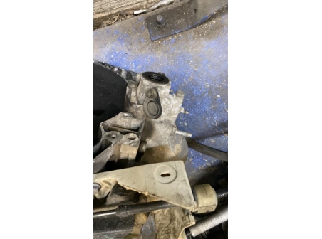 108359777-1059eee1-52ee-438f-949a-4e5d68f52dc8-Piece-Boite-de-vitesses-CITROEN-C4-1-PHASE-1-917f91d89d65992022febc2acf24f0b7d8778a980531b71833f48c276d898304_m.jpg